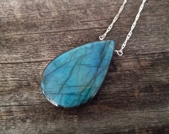 Blue Flash Labradorite Pendant Necklace, Sterling Silver Double Chain, Gemstone Pendant, Gemstone Sterling Jewelry, Gem Drop, Chonky Pendant