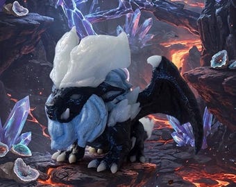 Lunastra Mini Figure