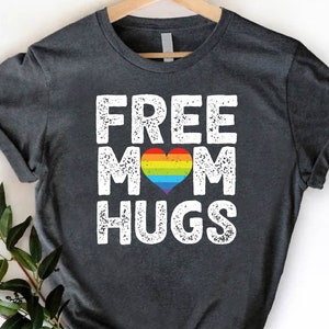 Free Mom Hugs T-Shirt - LGBT Mom Saurus Rainbow Shirts Gift Free Mom Hugs T-Shirt - LGBT Mom Saurus Rainbow Shirts Gift