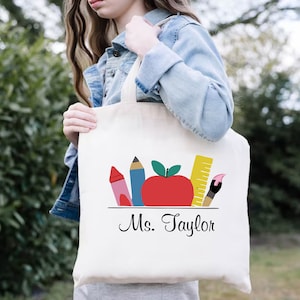 Personalized Teacher Tote Bag,Custom Teacher Tote,Teacher Gift Bag,Back To School,Teacher Appreciation,Reusable Teacher Name Bag,Book Bag