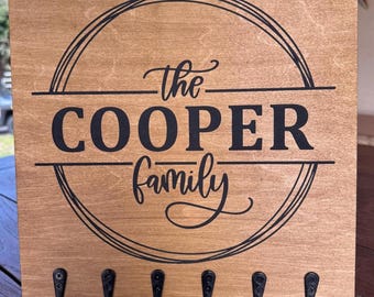 Personalized Family Name Key Holder – Real Wood Entryway Key Organizer, Last name Sign with Key Hooks