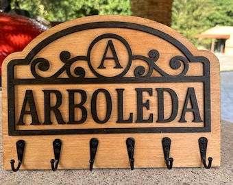 Personalized Family Name Key Holder, Birch Real Wood Entryway Key Organizer