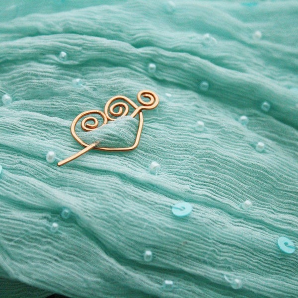 Heart miniature shawl pin