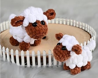 small sheep crochet pattern english and german, digital pdf download, Easter present crochet pattern, baby sheep crochet pattern