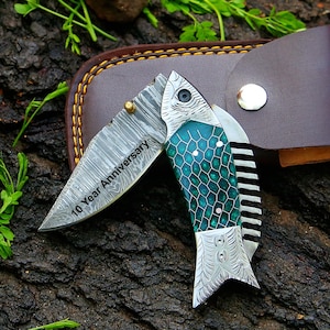 Personalized Damascus Steel Pocket Knife, Engraved Groomsman Gift, Wedding Anniversary Gifts, Father's Day Gifts for Boyfriend Birthday Gift