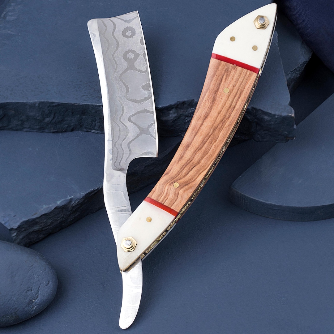 Personalized Damascus Straight Razor, Olive Wood Handle, Engraved ...