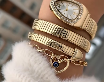 Vintage 90s 00s Gucci 1900L Gold Square Cream Dial Gold Plated