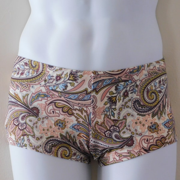 Traje de baño para hombre de talle bajo y corte cuadrado con estampado Regency Paisley
