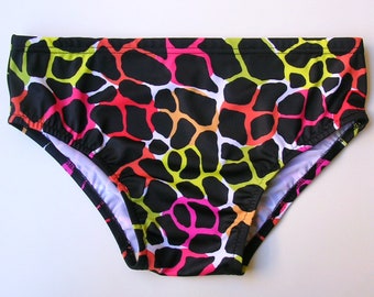 Mens Swim Brief Swimsuit in Wired Giraffe Print in S.M.L.XL