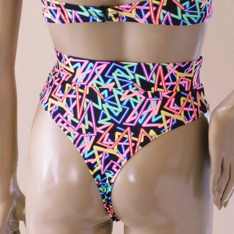 Cloud Print High-Waisted Thong Back Shorts