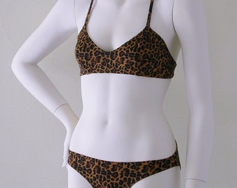 Tweedelige bikinitop met gekruiste achterkant, balletbikini in bruine luipaardprint