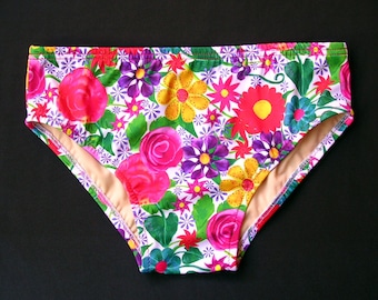 Mens Swim Brief Swimsuit in Posies Floral Print in Small 27/28 Waist