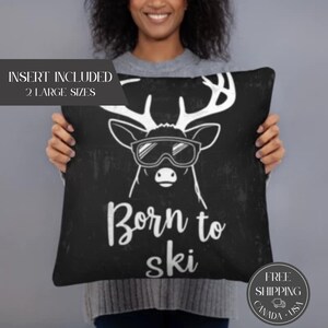 Cuscino a forma di cervo nato per sciare - Decorazione accogliente per baita invernale, accento per camera da letto per adolescenti, stile rifugio di montagna, regalo per sciatori, design in bianco e nero