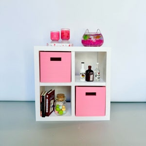 Miniature 2x2 Storage Cube Compatible with Miniverse and Mini Brands | 1:6 Scale