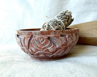 Hand Carved Soapstone Smudge Bowl – 4" Incense Burner & Sage Holder – Natural Stone