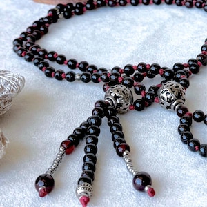 Nichiren Juzu Prayer Beads – Garnet – Japanese Buddhist Mala for Daimoku Chanting