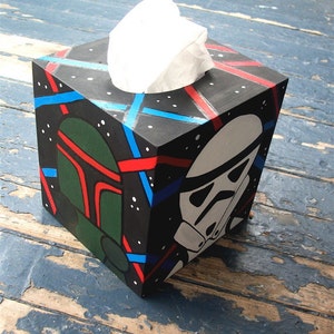 Star Wars Tissue Box Holder Geekery Hand Painted by Debbie Is Adopted Bild 2