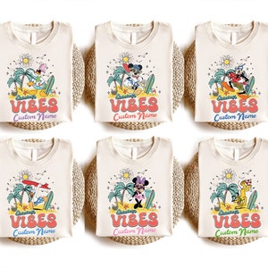 Mickey Friends bijpassende zomershirt, aangepast Disney Summer Vibes-shirt, Disneyland vakantie-T-shirt, zomervakantie 2025 shirt, Disney-gezinsreisje