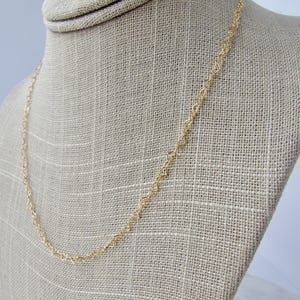 Sterling Silver Or 14 Karat Gold Filled Heart Chain Necklace, Dainty Heart Chain Necklace, Minimalist Heart Chain Necklace