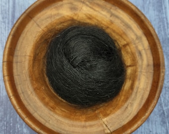 Karakul Wool Roving - Black Lamb Fleece - SE2SE