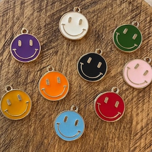 Enamel Smiley Face Charm: 10mm Round Jewelry Making Pendant