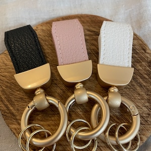 Keychain for DIY,Faux Leather key chain,DIY charm keychains,keychain for adding charms or accessories,Beadable keychain,key chain supplies