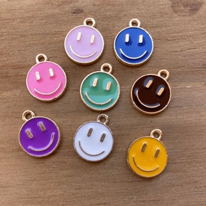 Enamel Smiley Face Charm: Round Alloy Jewelry Making Pendant