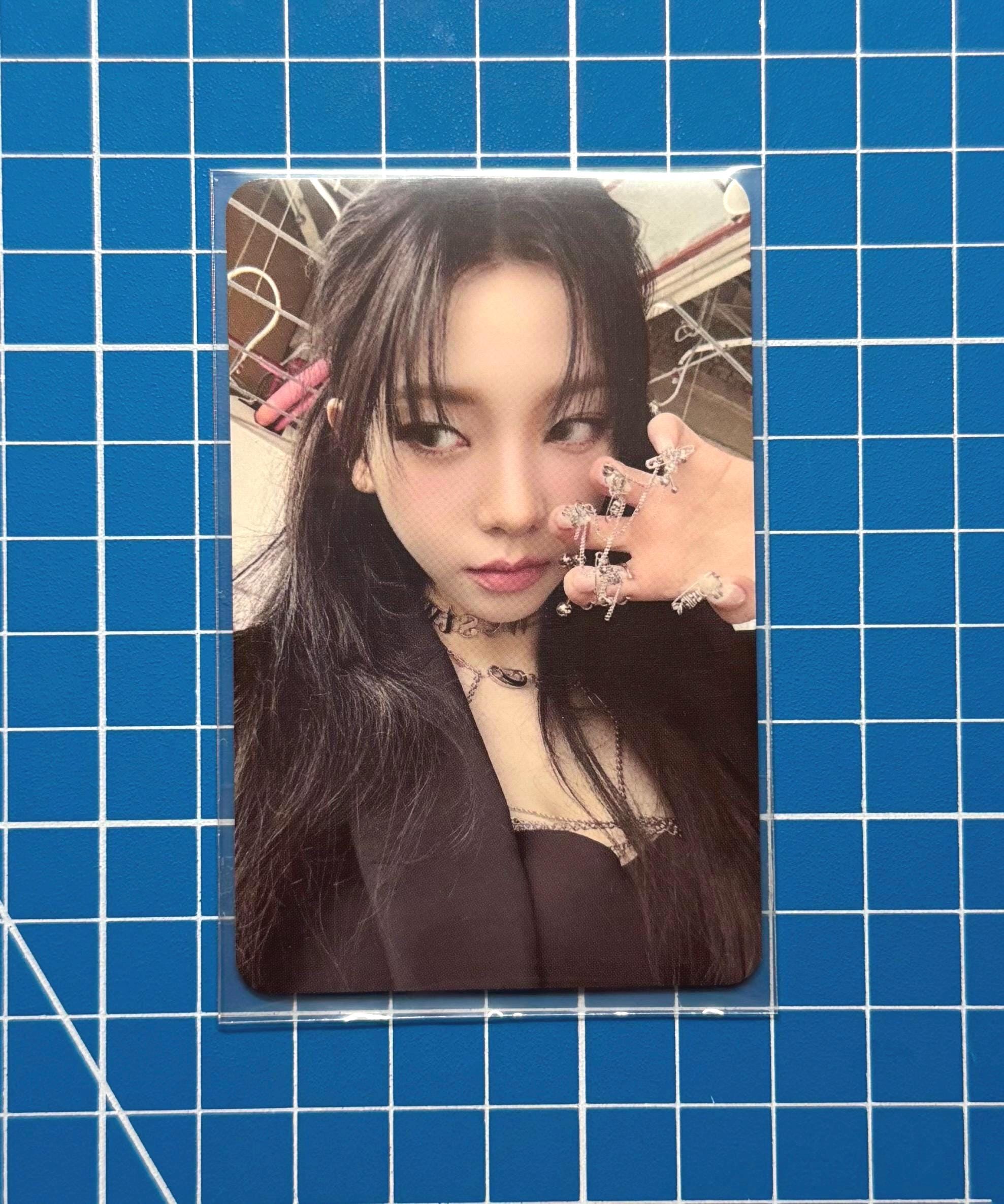 Aespa Karina Official Benefit Photocard Trading Card Collection