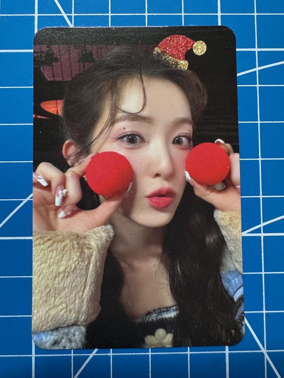Red Velvet 2022 Pink Christmas Official Photocard Collection Irene