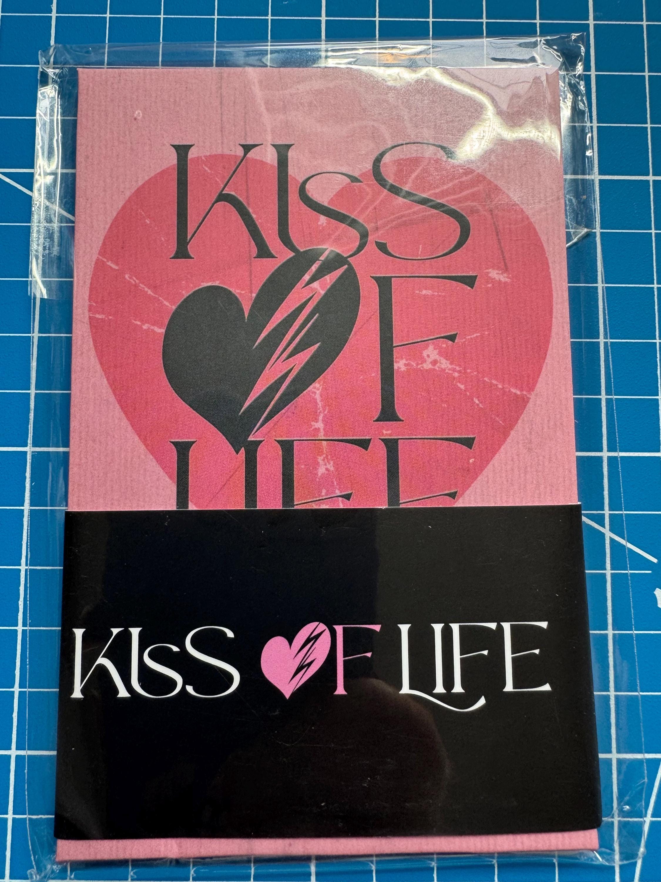 Kiss of Life Official Photocard - Etsy