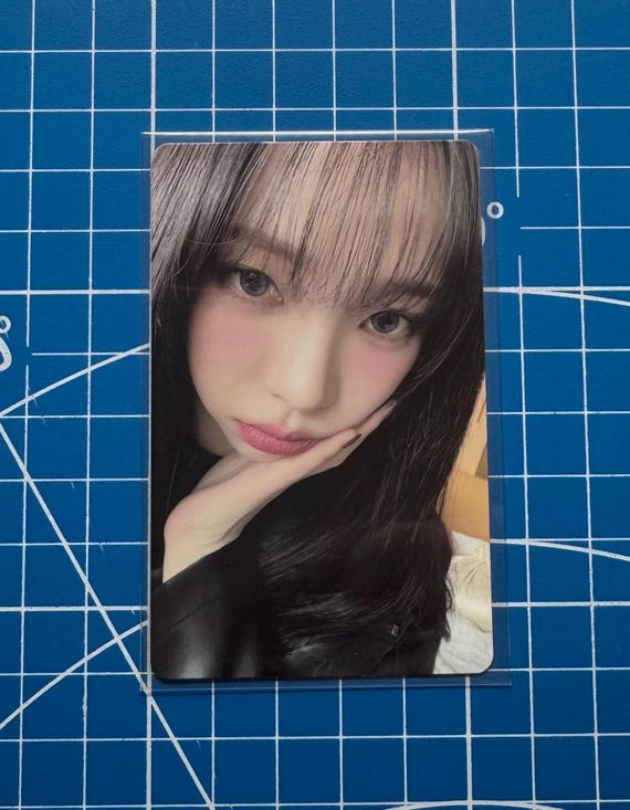 Aespa Karina Official Benefit Photocard Trading Card Collection