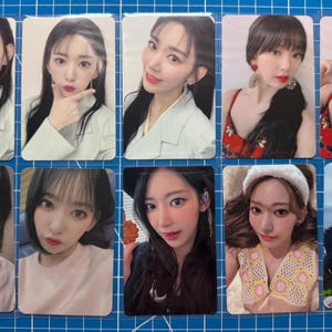 LE SSERAFIM Sakura Collection de cartes photo officielles Lesserafim Izone