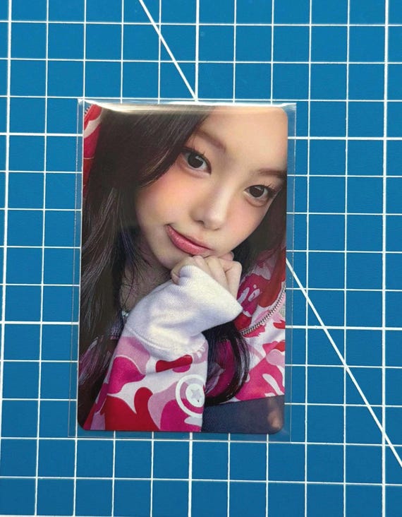 Hearts2hearts H2H the Chase Style Ian Official Benefit Photocard