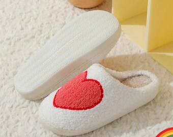 Pantuflas acogedoras con forma de corazón: cálidas, lujosas y perfectas para el día de San Valentín o regalo de cumpleaños. ¡Acurrúcate con estilo!