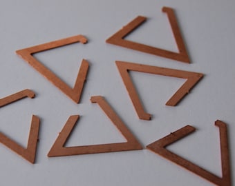 6 Funky large copper vintage triangles findings for jewelry