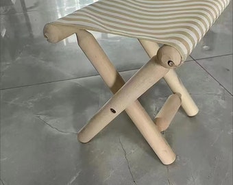 Artistic Folding Stool: Portable and Artistic Wooden Stool for Home and Outdoor Camping