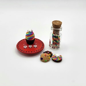 Rainbow Xmas Bundle, Miniature Holiday Desserts, Dollhouse Candy Cane Jar and Matching Decorative Kitchen Plate, 1/6 Christmas Food