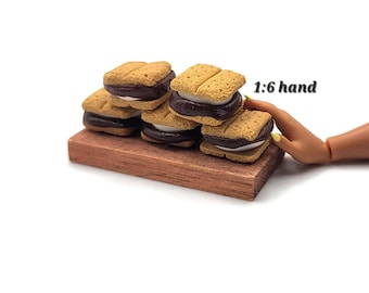 Mini S'more Plate, 1:6 Miniature Summer Campfire Food, Clay Faux Graham Crackers with Marshmallow and Chocolate, Pool Party Picnic Snacks
