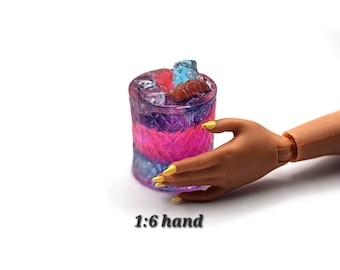 1:6 Gummy Bear Mocktail, Miniature Bar Drink, Doll Speakeasy Prop, Summer Pool Party Accessory, Mini Fake Iced Beverage, Tavern Lounge Foods