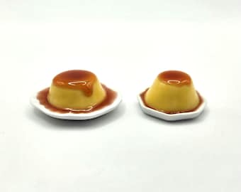 Mini Flan, 1:6 Créme Caramel Faux Pastry, Sweetened Milk Custard Tart, Pastelería Prop Food on Ceramic Dishware, Fake Clay Pan Dulce Trinket