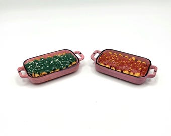 Mini Enchiladas in 1:12 Casserole Dish, Polymer Clay food, Miniature Food Realistic, Dollhouse Mexican Food, Miniature Ofrenda Meal