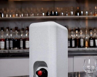 Clean Wine Box Dispenser