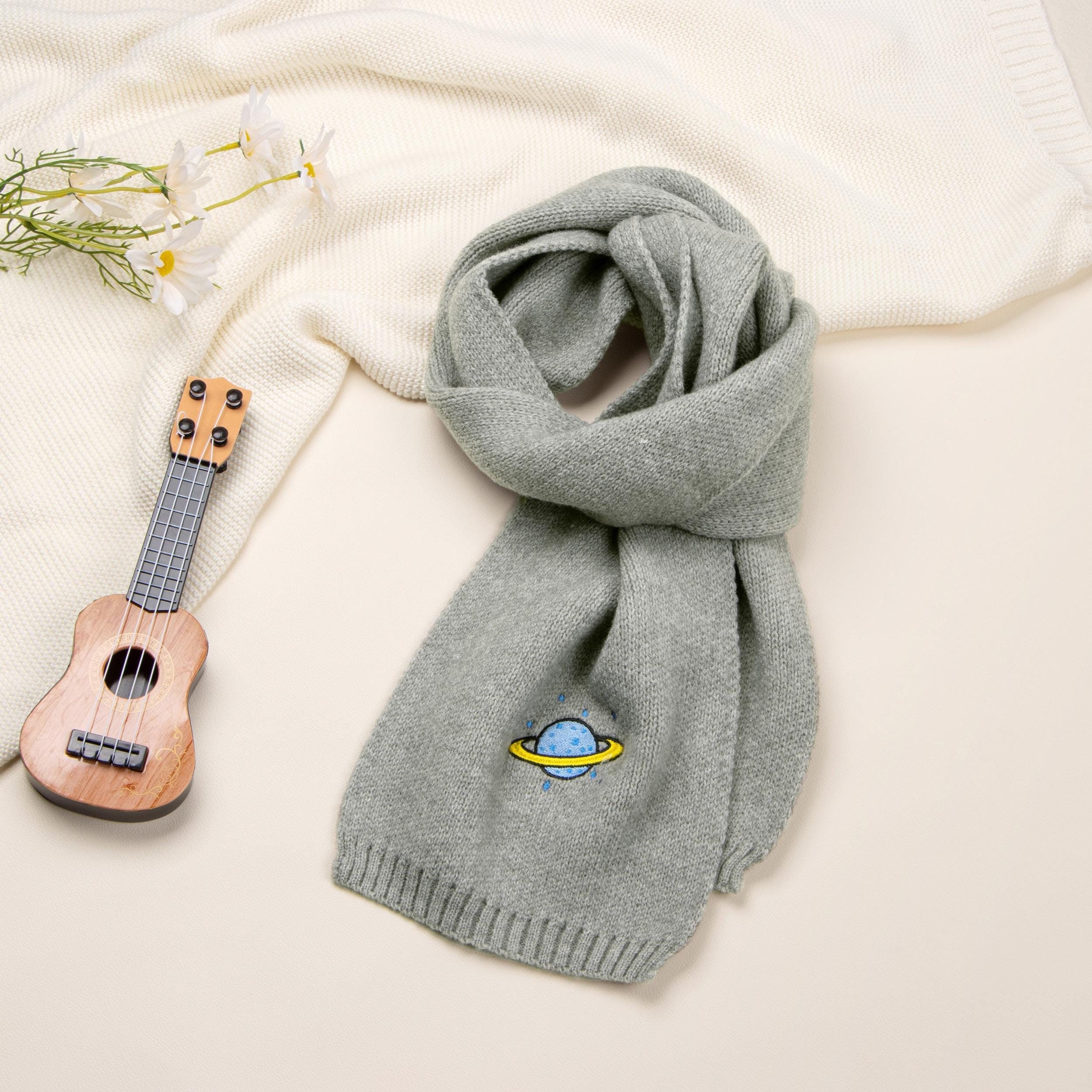 Embroidered Knitted Pattern Scarf,Personalized Winter Scarf with Name or Logo,Embroidered Portrait Outline Scarf,Bridesmaid Gift