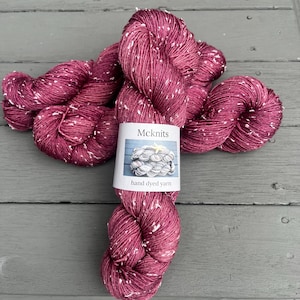 Hand Dyed Sock Yarn: Frosted Berry, Berry with White &quot;Snowflakes&quot;