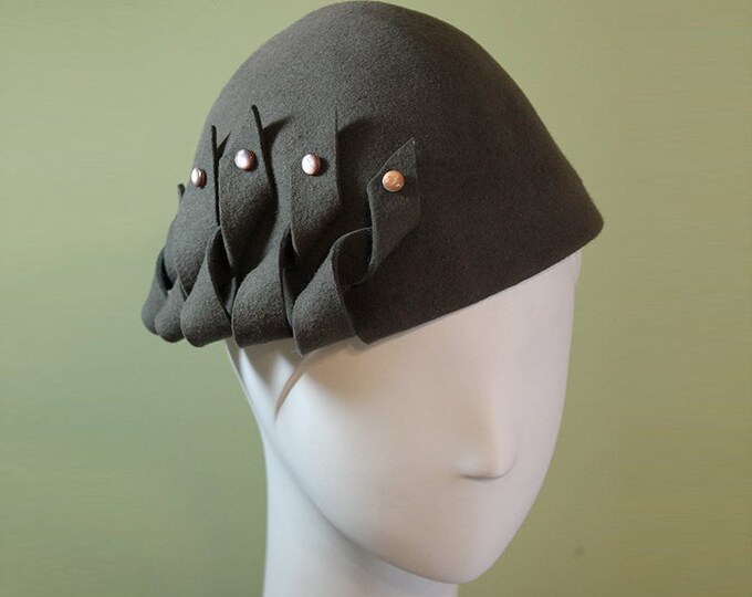 Gray Sculptural Hat - Gray Hand Blocked Wool Hat - 1930s Style Hat - Dark Gray Wool Hat - Gray Women's Hat - Gray Beanie Cloche Hat -  OOAK