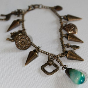 Charm Bracelet - Boho Vintage Style - Heart Charm - Victorian Button - Vintage Gold - OOAK
