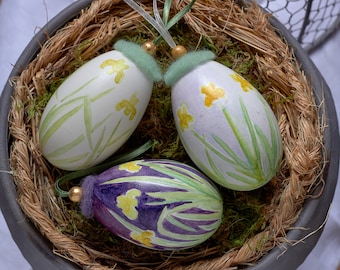 Osterdeko | Handbemaltes Gänseei zum Aufhängen oder für den Ostertisch | Geschenkidee zu Ostern