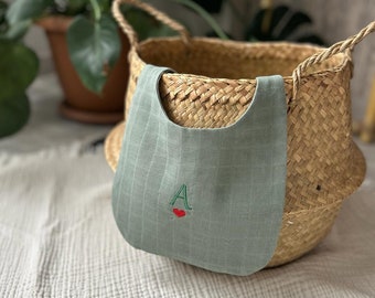 Heart Pattern Green Baby Bibs, Personalized Embroidery Baby Bib.