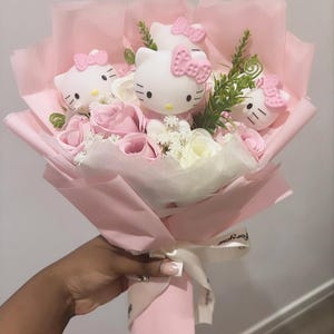 Rosa Kawaii Hello Kitty Blumenstrauß, Blumengesteck, Jahrestag Blumenstrauß, Geschenke für Sie, Valentinstag, Geburtstag, Blumen
