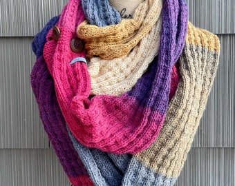 Luxuriously Long Cowl in Cubes